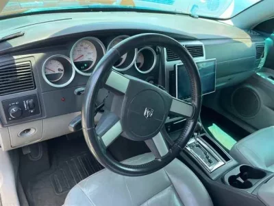 Dodge CHARGER