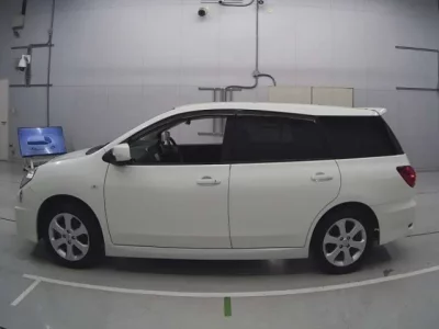 Nissan WINGROAD