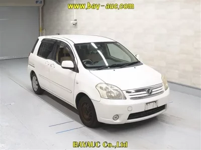 Toyota RAUM