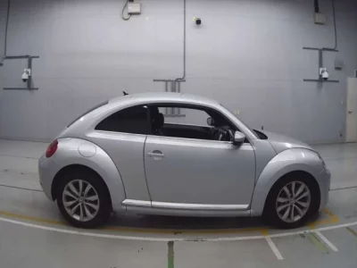 Volkswagen THE BEETLE