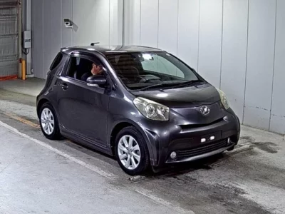 Toyota IQ