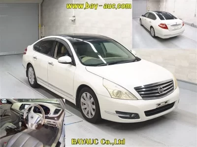Nissan TEANA