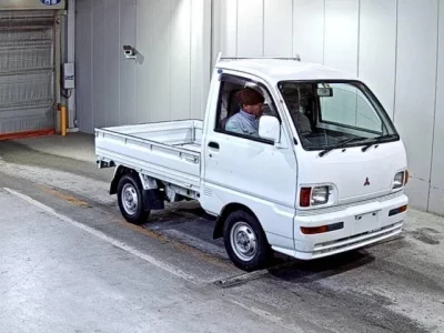 Mitsubishi MINICAB TRUCK
