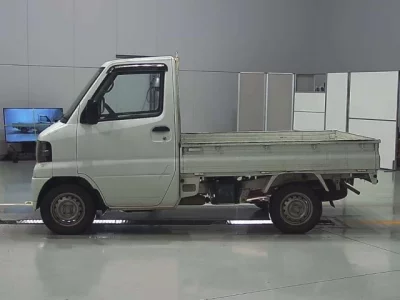 Mitsubishi MINICAB TRUCK