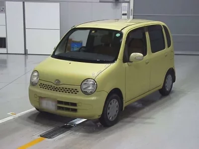 Daihatsu MOVE LATTE