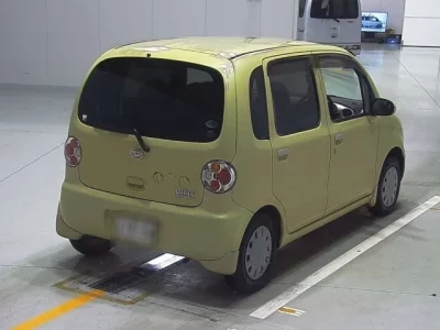 Daihatsu MOVE LATTE