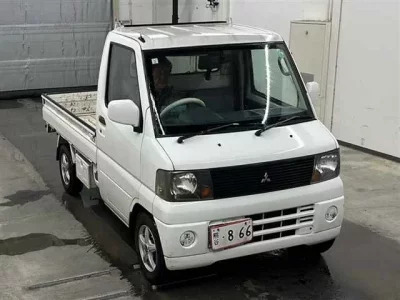 Mitsubishi MINICAB TRUCK