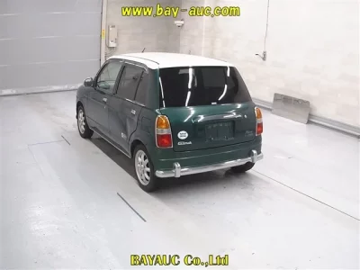 Daihatsu MIRA