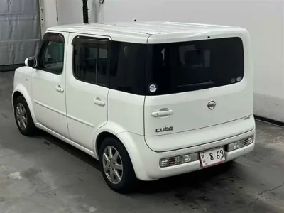 Nissan CUBE