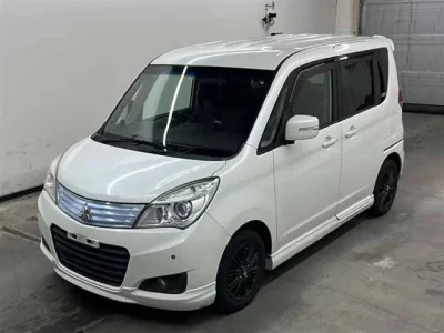 Mitsubishi DELICA D2