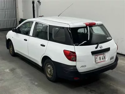 Nissan AD