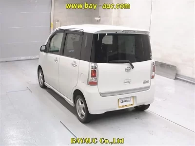 Daihatsu TANTO EXE