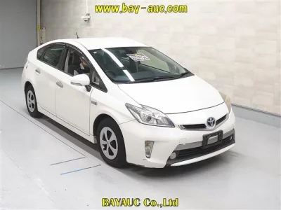 Toyota PRIUS PHV