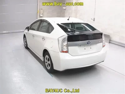 Toyota PRIUS PHV