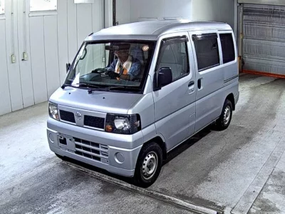 Nissan CLIPPER VAN