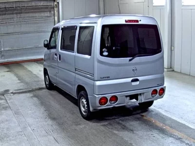 Nissan CLIPPER VAN
