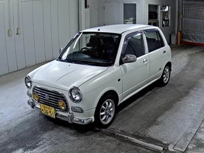 Daihatsu MIRA