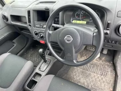 Nissan AD