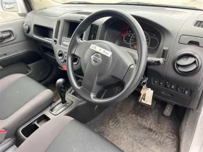 Nissan AD