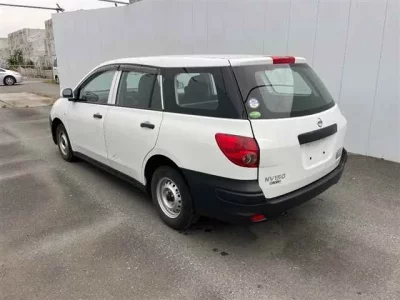 Nissan AD
