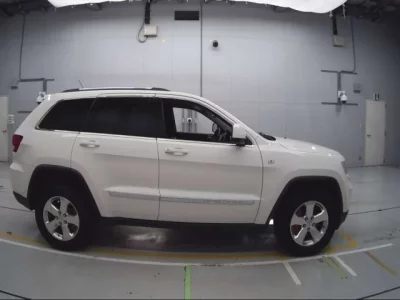 Chrysler JEEP GRAND CHEROKEE
