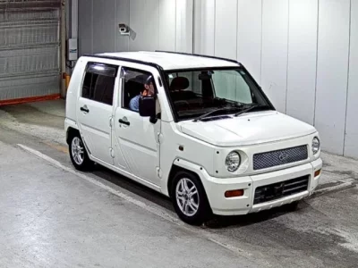 Daihatsu NAKED