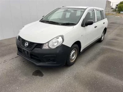 Nissan AD