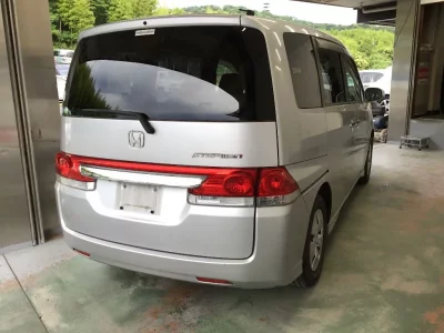 Honda STEP WAGON