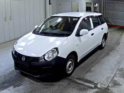 Nissan AD