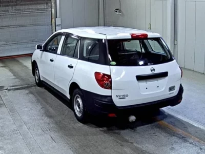Nissan AD