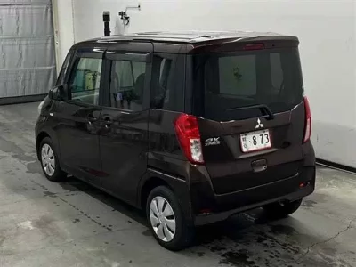 Mitsubishi EK SPACE