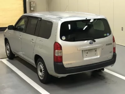 Toyota SUCCEED