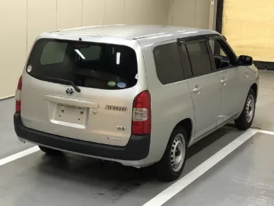 Toyota SUCCEED