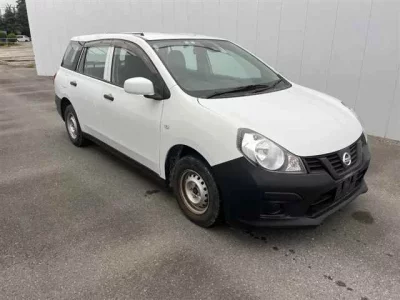 Nissan AD