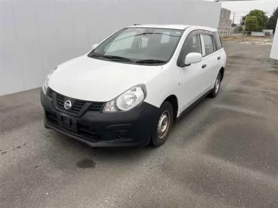 Nissan AD