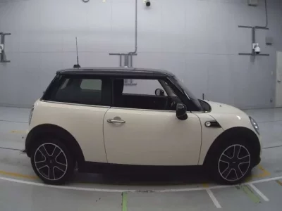 BMW MINI