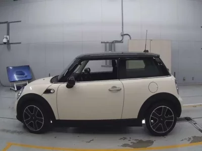 BMW MINI
