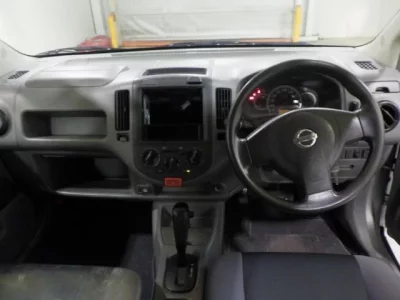 Nissan AD
