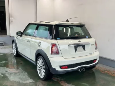 BMW MINI