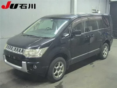 Mitsubishi DELICA D5