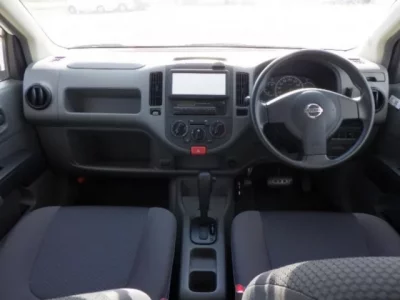 Nissan AD