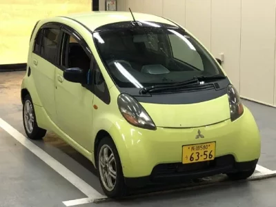 Mitsubishi I