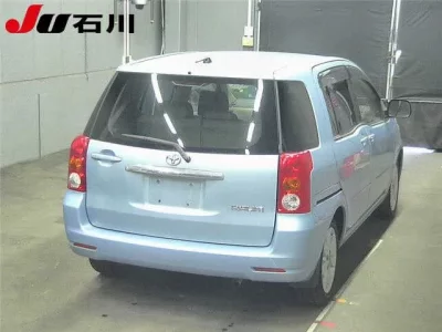 Toyota RAUM