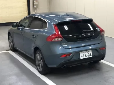 Volvo V40