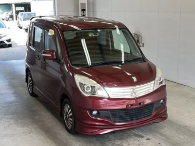 Mitsubishi DELICA D2