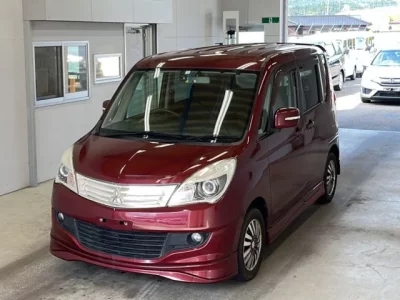 Mitsubishi DELICA D2