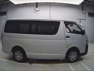 Toyota REGIUS ACE VAN