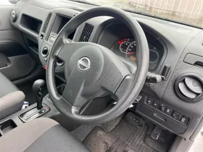 Nissan AD