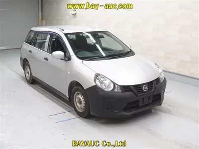 Nissan AD