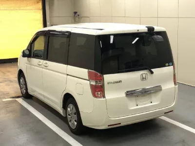 Honda STEP WAGON